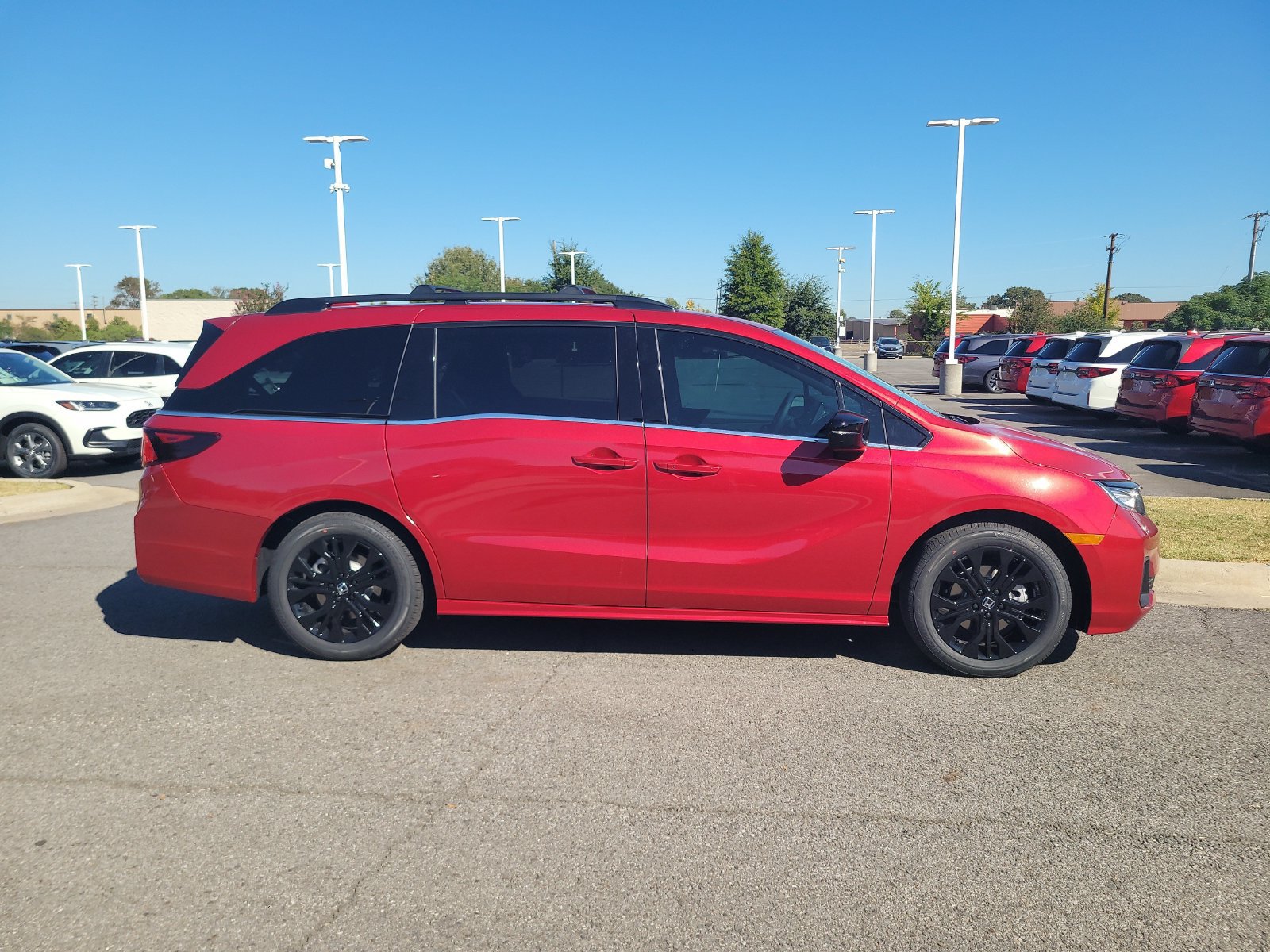 New 2027 Honda Odyssey Sport-L image 2