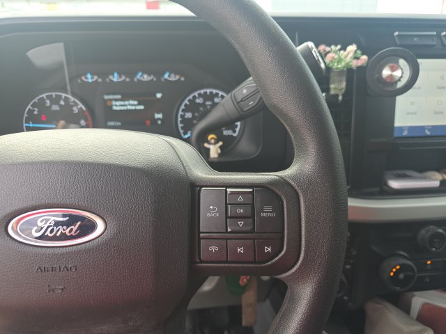 Used 2024 Ford F350 XLT w/ 360-Degree Camera Package AWD/4WD image 21