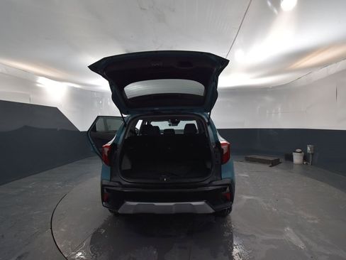 Used 2024 Kia Seltos EX image 10