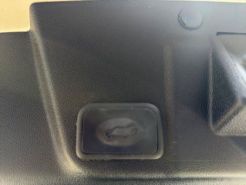 Used 2015 Buick Enclave Premium w/ Experience Buick Package FWD image 41