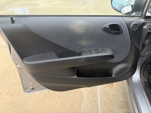 Used 2007 Honda Fit Sport image 12