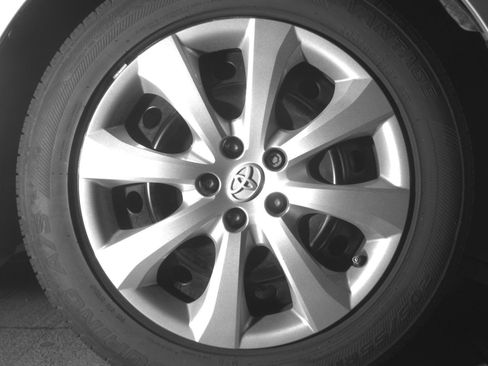 Used 2025 Toyota Corolla LE FWD image 16