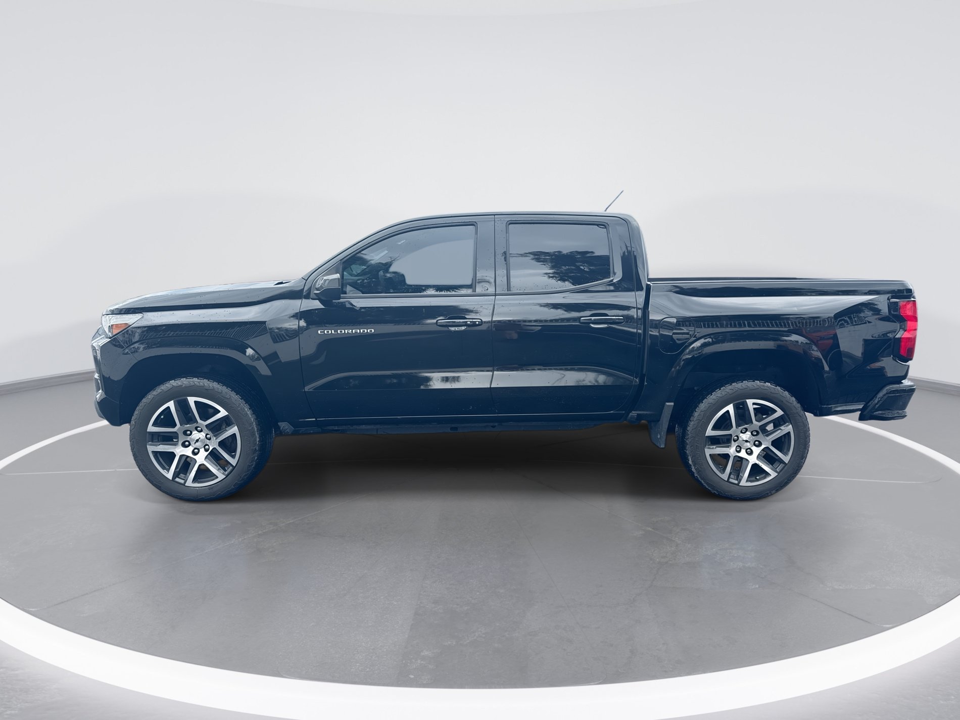 Used 2023 Chevrolet Colorado LT w/ LT Convenience Package RWD image 7