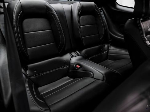 Used 2022 Ford Mustang Shelby GT500 w/ Technology Package image 72