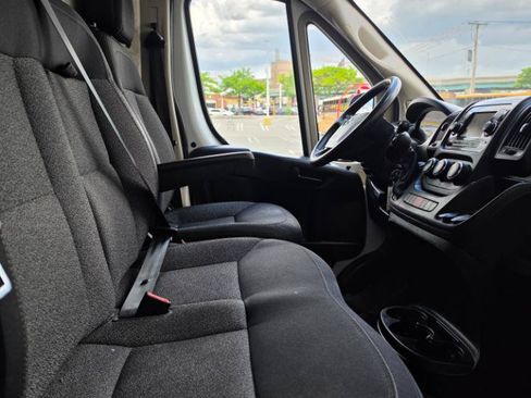 Used 2019 RAM ProMaster 2500 FWD image 14