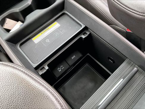 Used 2018 Honda Odyssey Elite image 37