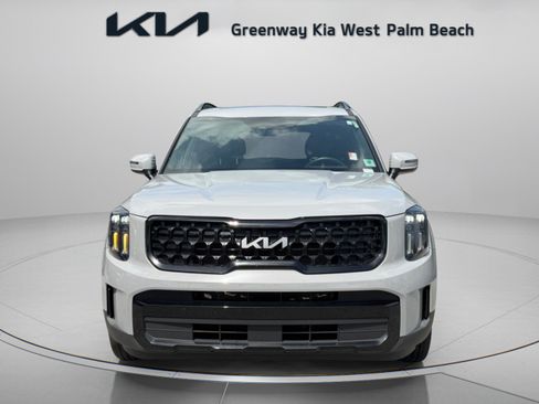 Used 2024 Kia Telluride EX X-Line AWD/4WD image 2