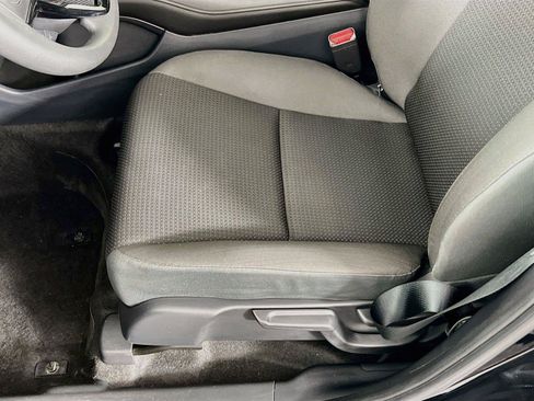 Used 2022 Honda HR-V LX image 21