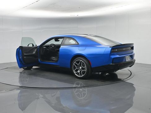 Used 2026 Dodge Charger Scat Pack AWD/4WD image 35