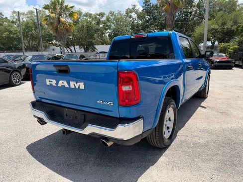 Certified 2025 RAM 1500 Big Horn AWD/4WD image 7