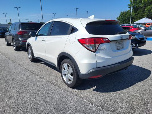 Used 2020 Honda HR-V EX image 6