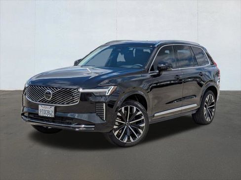 Used 2025 Volvo XC90 B6 Ultra w/ Protection Package Premier AWD/4WD image 1