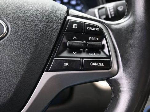 Used 2017 Hyundai Elantra Value Edition image 16