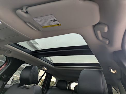 Used 2025 MAZDA CX-50 AWD 2.5 Hybrid w/ Weather Package image 25