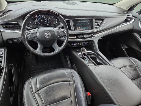 Used 2019 Buick Enclave Avenir w/ Avenir Technology Package AWD/4WD image 12