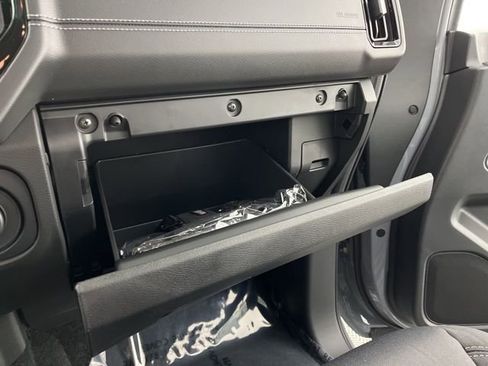 New 2026 Nissan Frontier SV w/ All-Weather Content Package image 36