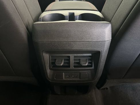 Used 2023 Chevrolet Colorado Z71 w/ Z71 Convenience Package 2 AWD/4WD image 23
