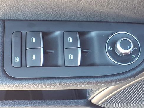 New 2025 Alfa Romeo Giulia w/ Veloce Package Rwd image 18