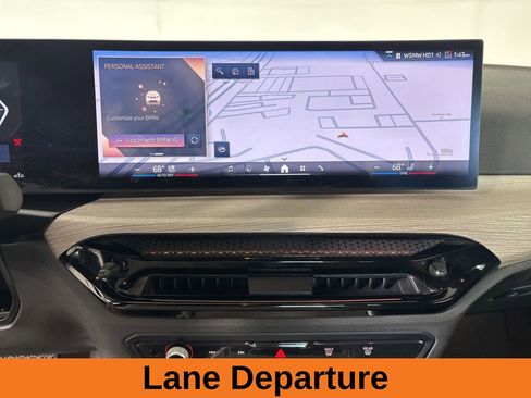 Used 2025 BMW 330i Sedan image 16