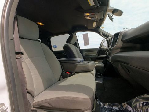 Used 2022 RAM 3500 Big Horn image 17