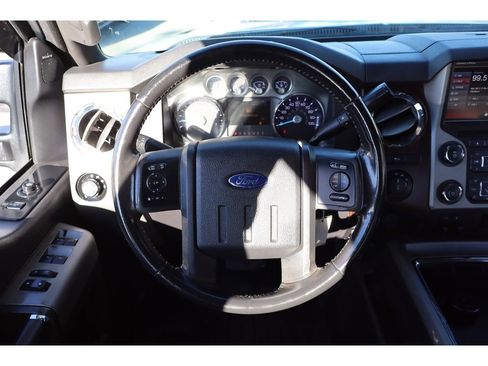 Used 2014 Ford F250 Lariat w/ Chrome Package image 10