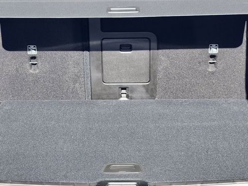 New 2026 Volvo XC60 B5 Plus w/ Climate Package image 20