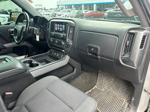 Used 2018 Chevrolet Silverado 1500 LT w/ All Star Edition AWD/4WD image 37