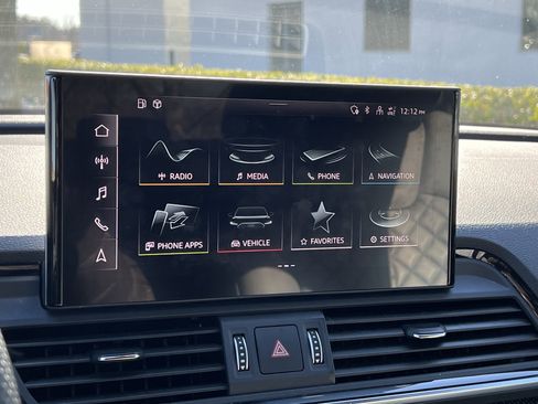 Used 2023 Audi SQ5 Prestige image 23