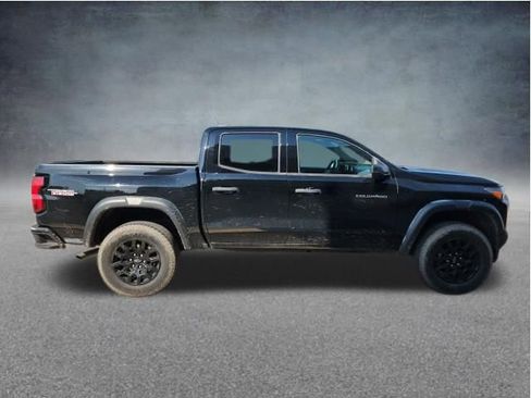 Used 2024 Chevrolet Colorado Trail Boss AWD/4WD image 11