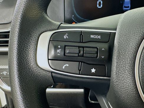 Used 2023 Kia Sportage LX FWD image 17