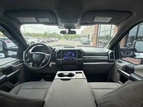 Used 2022 Ford F250 XLT AWD/4WD image 16