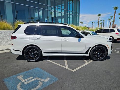 Certified 2025 BMW X7 M60i image 4