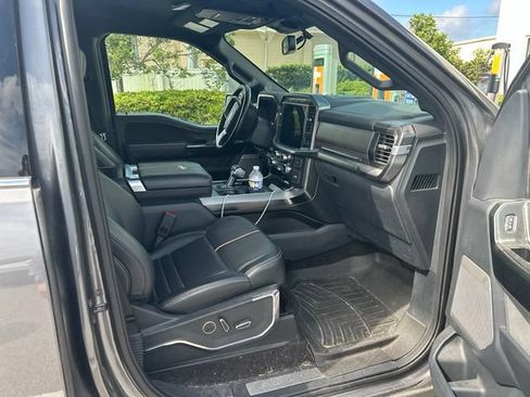 Used 2022 Ford F150 Platinum AWD/4WD image 17