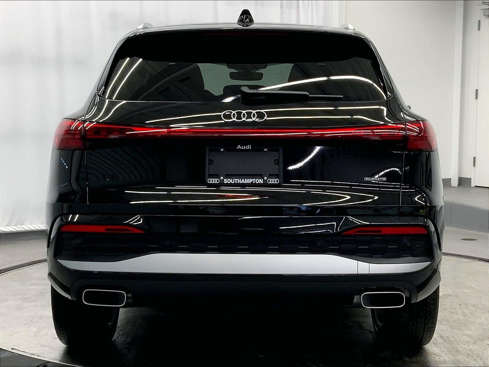 New 2025 Audi Q5 Premium Plus AWD/4WD image 3