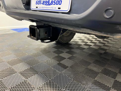 Used 2020 Jeep Gladiator Overland image 30