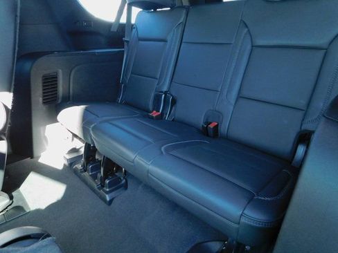 Used 2023 GMC Yukon XL Denali image 21