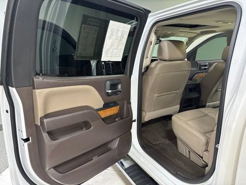 Used 2017 GMC Sierra 1500 SLT AWD/4WD image 25