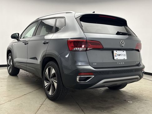 Used 2024 Volkswagen Taos SE image 3