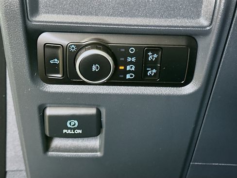 Used 2024 Ford F150 STX RWD image 17