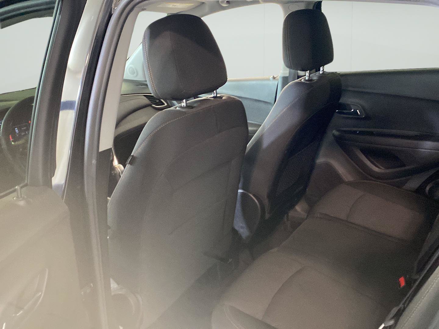 Certified 2019 Chevrolet Trax LT FWD image 25
