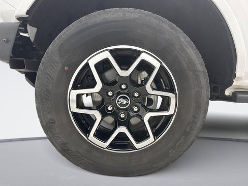 Used 2023 Ford Bronco Outer Banks image 23