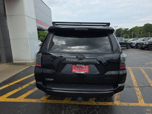 Used 2021 Toyota 4Runner TRD Pro AWD/4WD image 4
