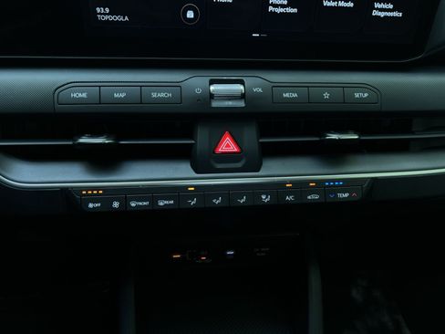 New 2026 Kia K4 FWD image 25