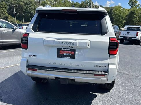 New 2026 Toyota 4Runner Limited AWD/4WD image 4