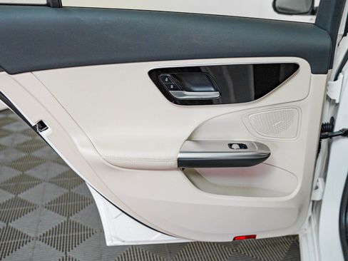 Certified 2023 Mercedes-Benz C 300 Sedan image 23