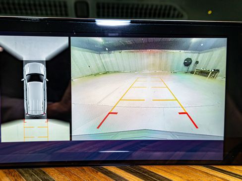 Used 2025 Cadillac Escalade Sport Platinum w/ LPO, Floor Liner Package image 23