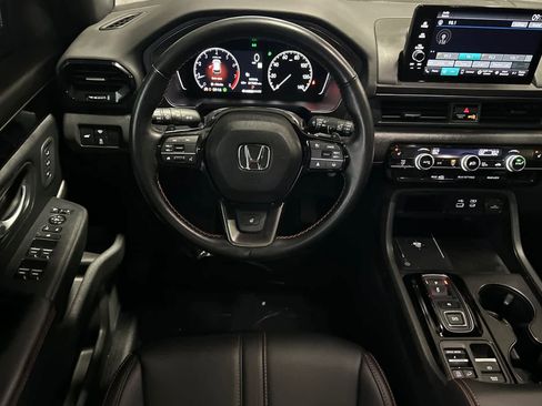 Used 2024 Honda Pilot TrailSport image 15