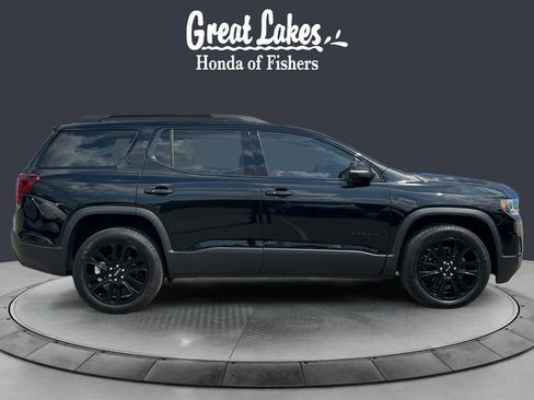 Used 2023 GMC Acadia SLT w/ Elevation Edition image 6