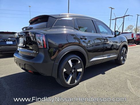 Used 2025 Nissan Kicks SR AWD/4WD image 6