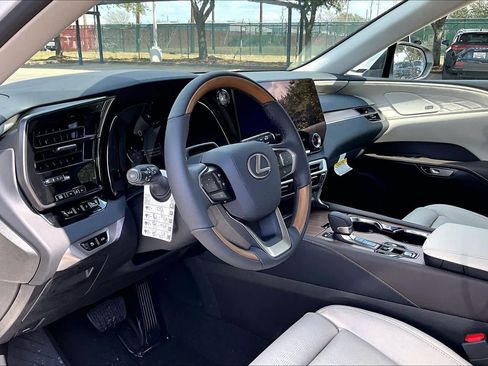 New 2026 Lexus RX 350 FWD image 10